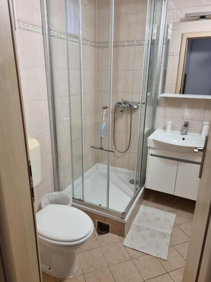 Guesthouse Dominovic Brela Ngoại thất bức ảnh
