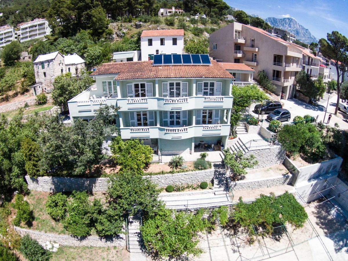 Guesthouse Dominovic Brela Ngoại thất bức ảnh